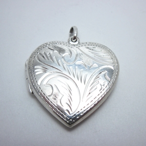 Sterling Silver Flat Heart Locket - Engraved